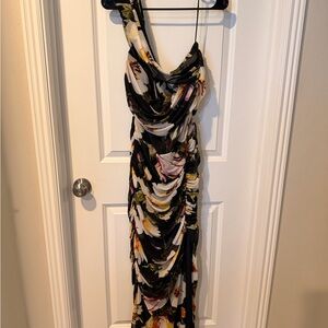 Abercrombie & Fitch Mesh Asymmetrical off-shoulder Draped Maxi Dress